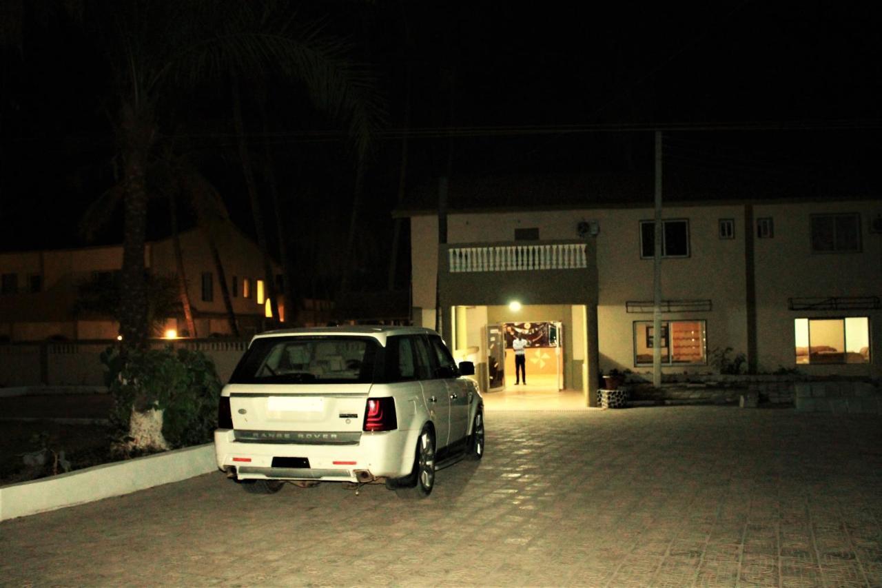 Badala Park Hotel Kotu Zewnętrze zdjęcie