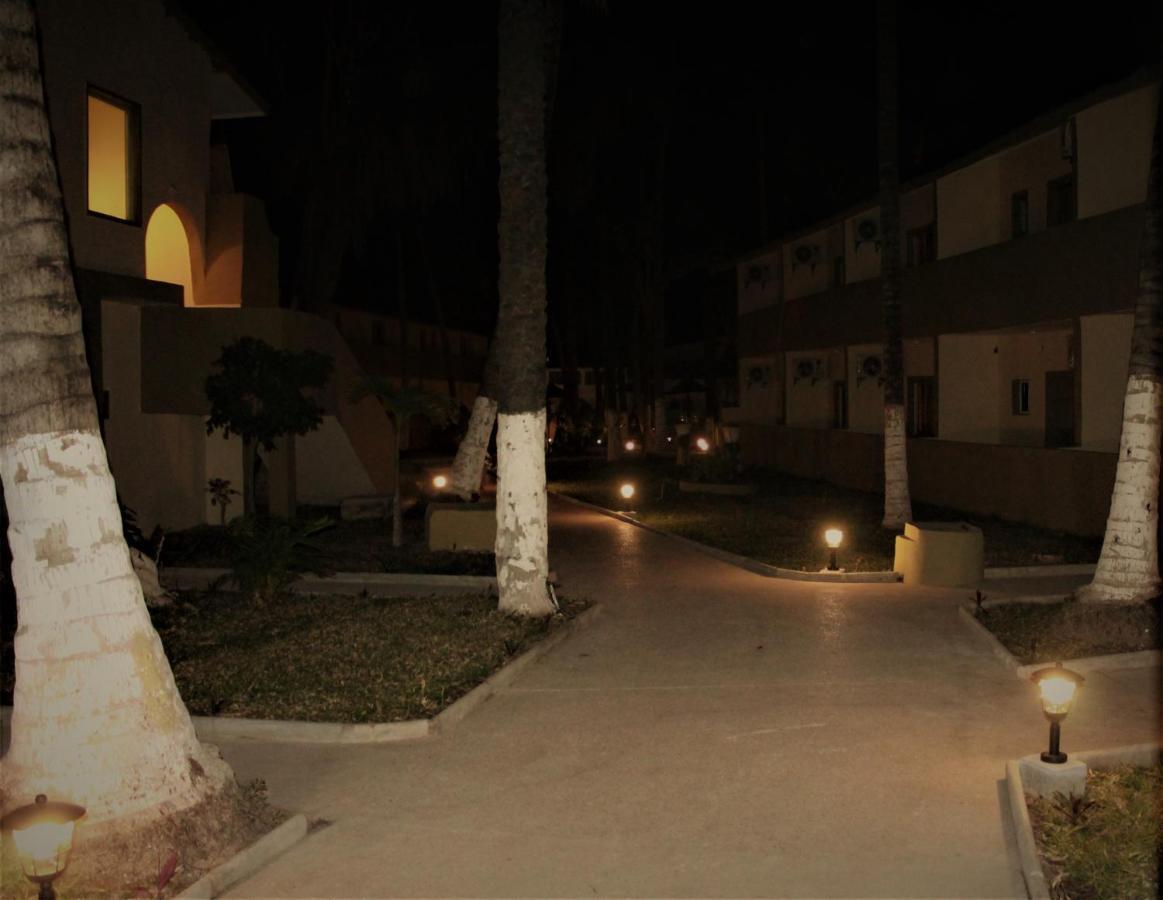 Badala Park Hotel Kotu Zewnętrze zdjęcie
