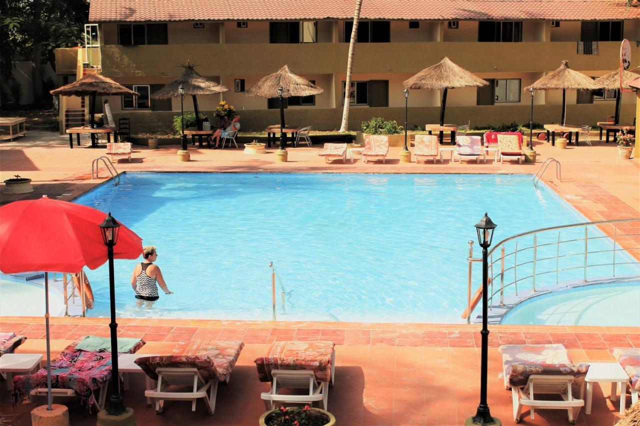Badala Park Hotel Kotu Zewnętrze zdjęcie